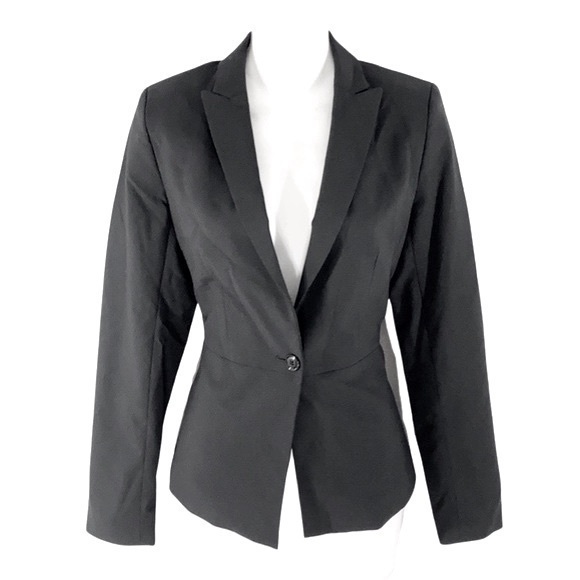 Banana Republic Jackets & Blazers - Banana Republic black wool stretch blazer